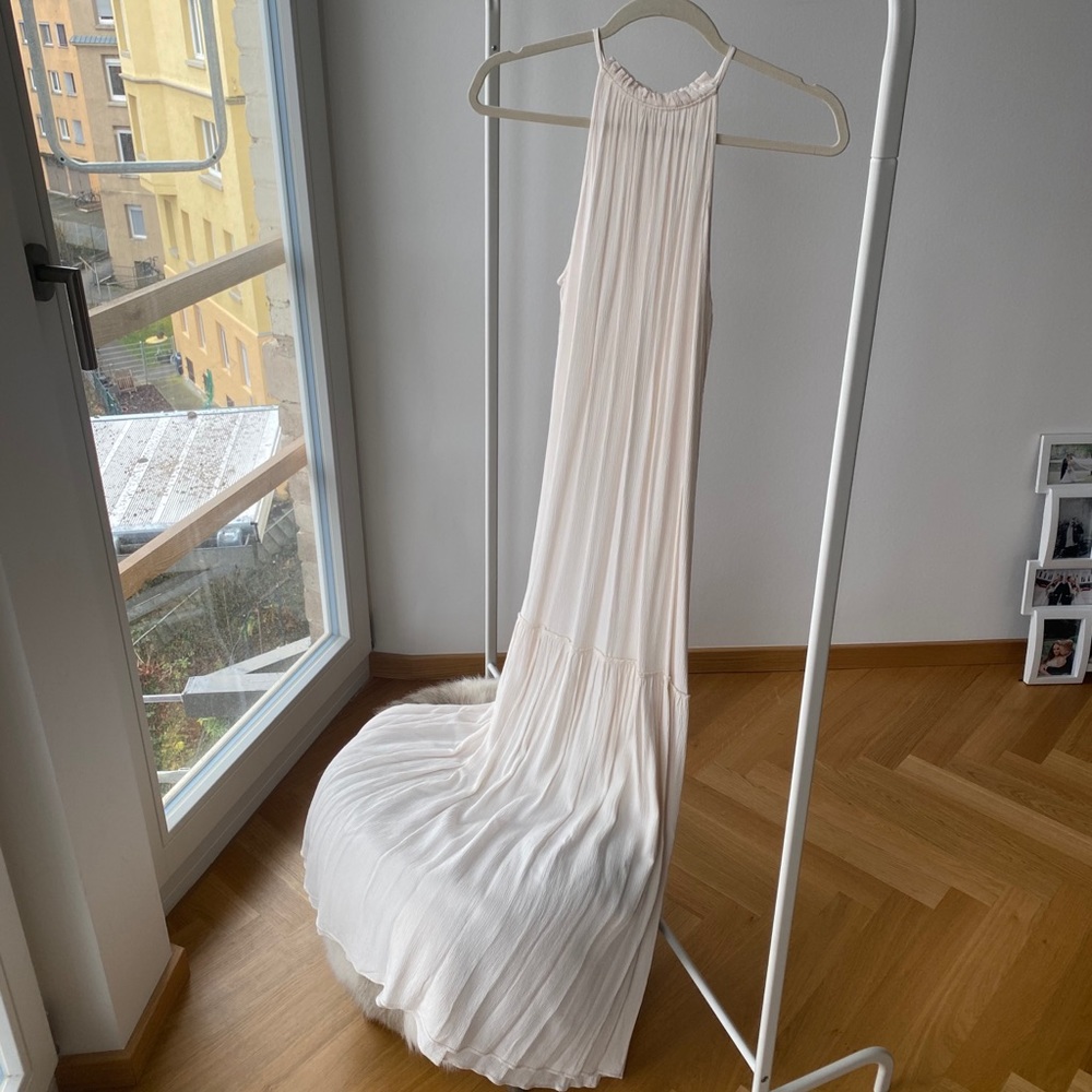 Long Flowy Cream Dress